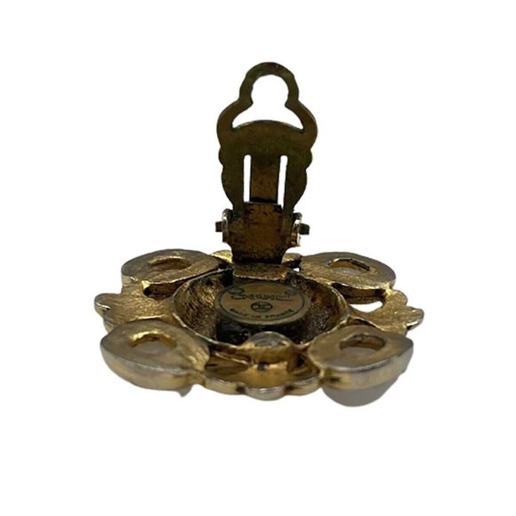 CHANEL - Gripoix Red White Clip On Gold Tone Earrings 70s-80' Vintage - Picture 5 of 11